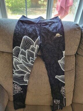 2 Pairs Of Lotus Leggings Black Leggings with White Lotus Print And Dragon Print